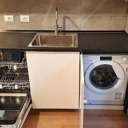 Fiera Station Apartment Bologna Eksteriør billede